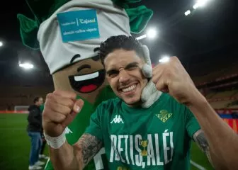 Betis' Bartra Uses 'Kiricocho' Curse on Valencia's Musah